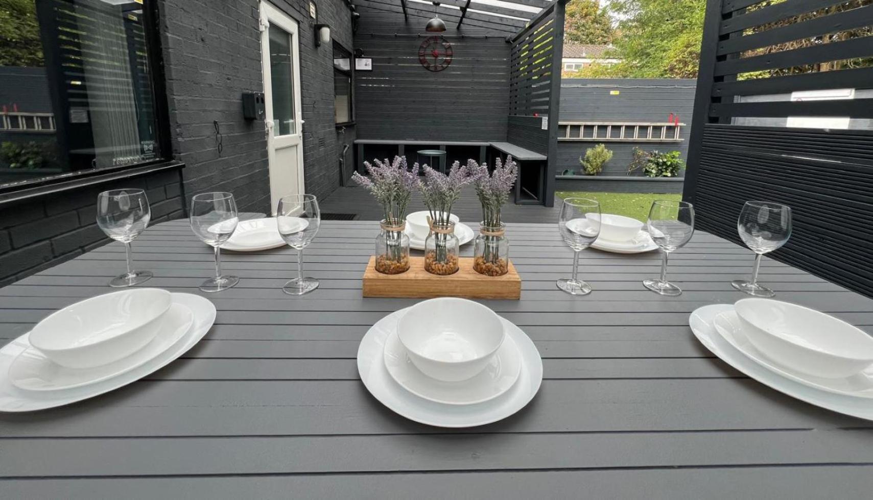 Modern Suites -5 Bedroom House- With Free Parking Birmingham City Esterno foto