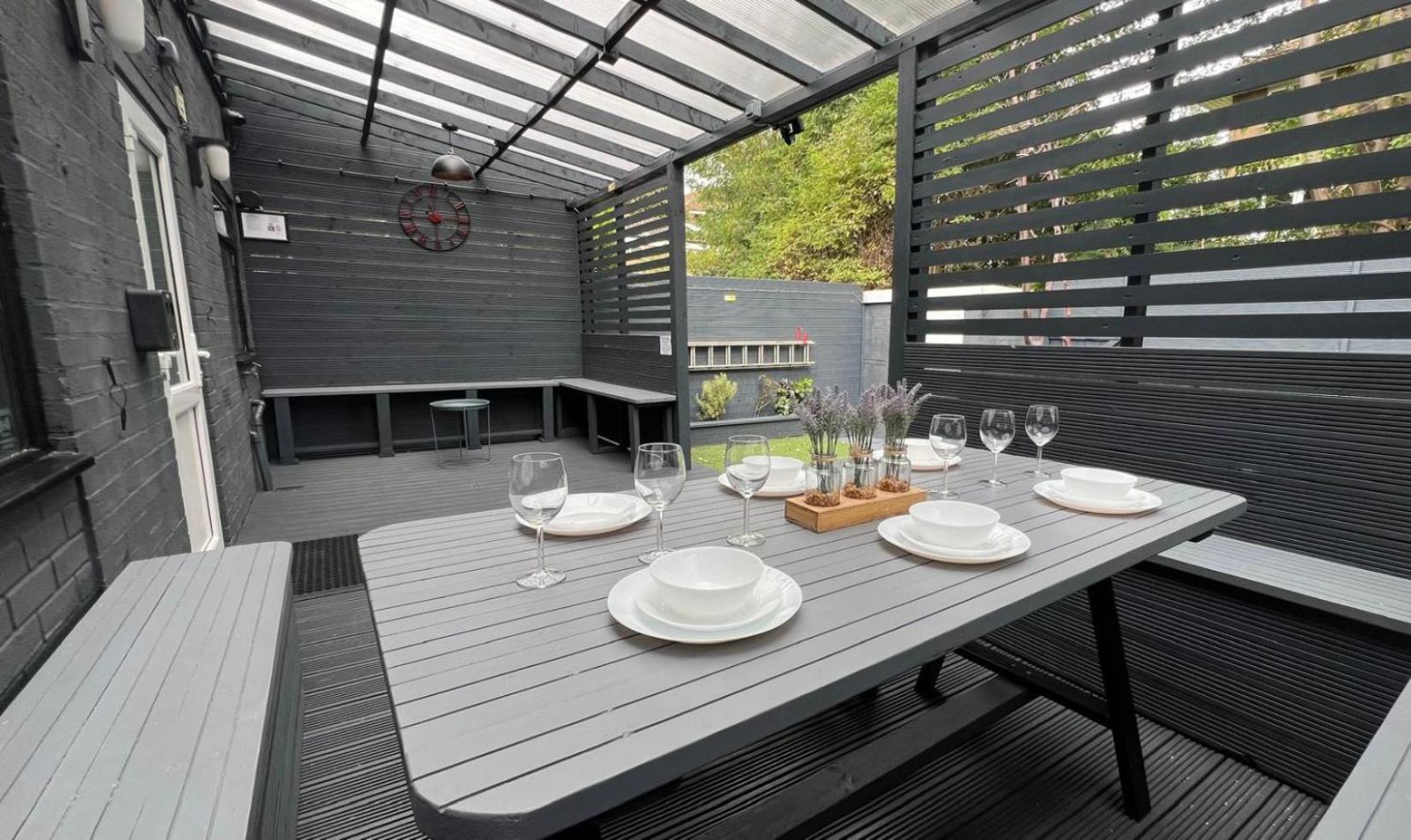 Modern Suites -5 Bedroom House- With Free Parking Birmingham City Esterno foto